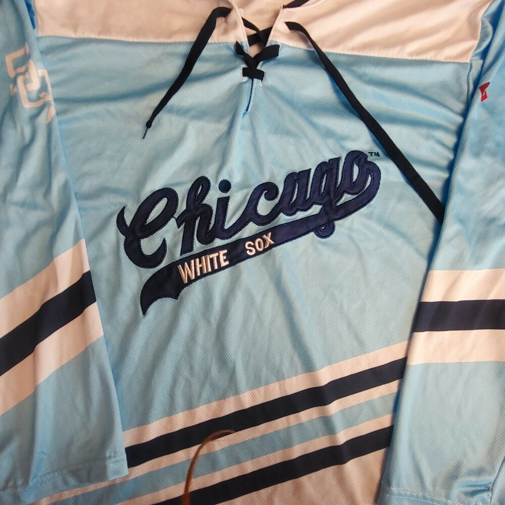 Chicago White Socks ~ Sz M ~ Jersey ~ Excellent Condition